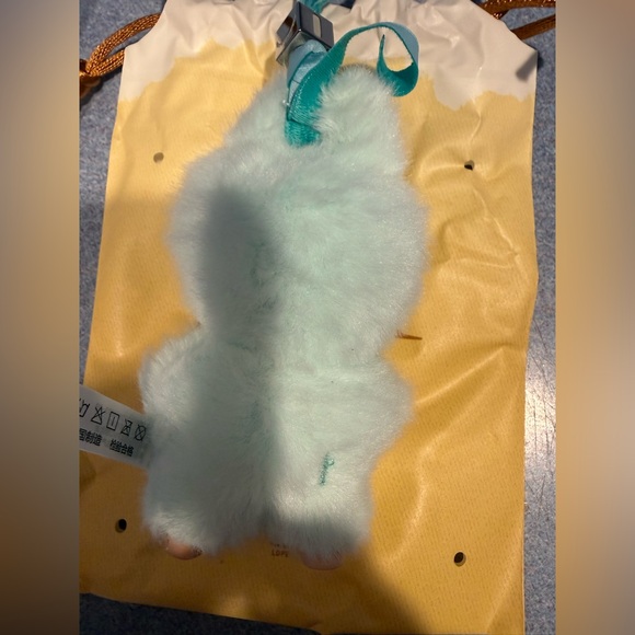 Pop Mart Labubu THE MONSTERS Pin for Love Series A-M Vinyl Plush Pendant 'I’ - Picture 6 of 8